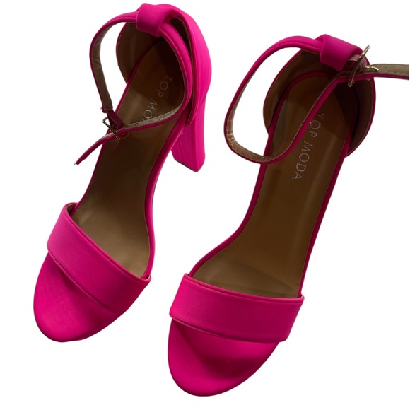 Hot pink chunky 4.5 heel,Ankle strap,Open toe, size 7, New - Picture 2 of 11